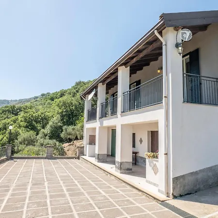 Holiday home 3 Bedroom Beautiful In