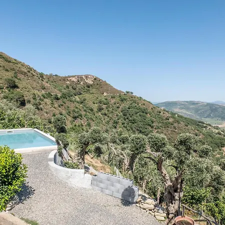 3 Bedroom Beautiful In Holiday home *