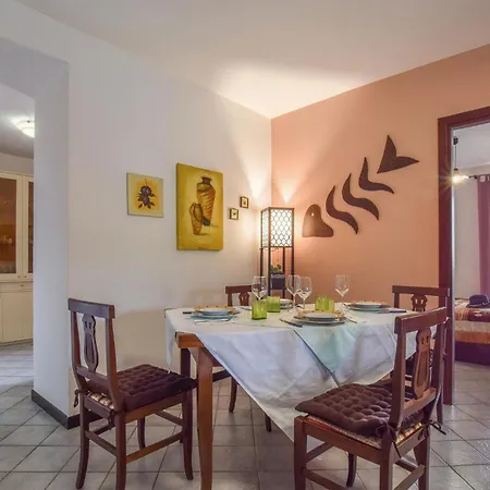 3 Bedroom Beautiful In Holiday home *