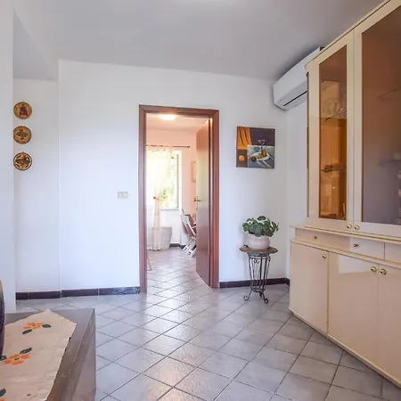 3 Bedroom Beautiful In Holiday home