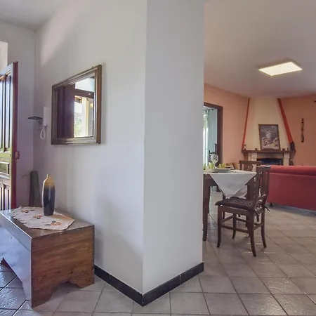 3 Bedroom Beautiful In Holiday home *